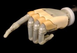 Prva svetska bionička ruka predstavljena u južnoj Africi bionicka_saka.jpg