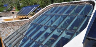 “Green House” troši manje energije nego što proizvodi top_of_greenhouse_zelena_kuca_stednja_energije.jpg