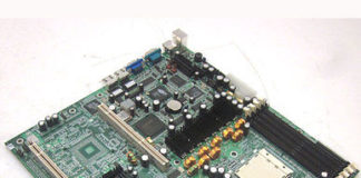 Nova razvojna ploča za Philips ARM mikrokontrolere – EasyARM