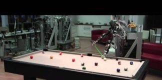 Robot koji igra bilijar