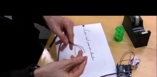 Napravite kapacitivni senzor za sekund pomoću Arduina