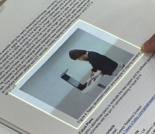 Novi Touchscreen interfejs za prenos podataka između realnog i virtuelnog sveta