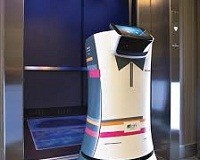 A.L.O. – Prvi robot batler usluživaće goste u hotelu Cupertino A.L.O. robot batler Cupertino hotel automatika.rs