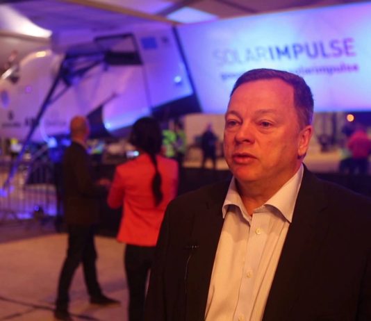 Solar Impulse poleteo iz Abu Dabija na istorijski let oko sveta