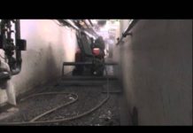 AQUA cutter 410A – robot hidro-uništavač