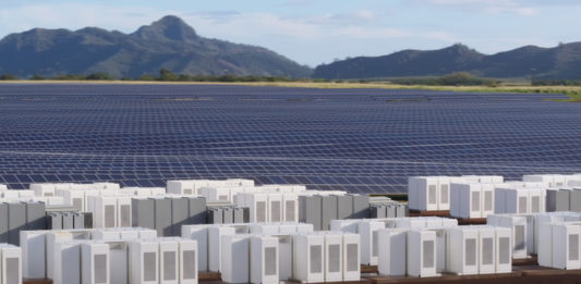 Tesla pretvara ostrva na Pacifiku u elektrane za proizvodnju zelene energije