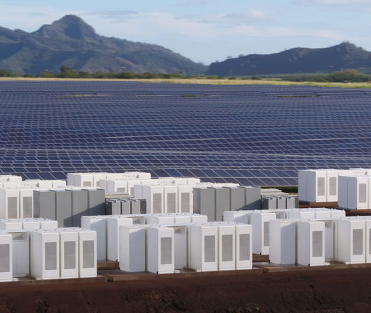 Tesla pretvara ostrva na Pacifiku u elektrane za proizvodnju zelene energije