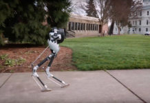 Ovaj dvonožni robot, će vam možda donositi pošiljke jednog dana