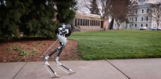 Ovaj dvonožni robot, će vam možda donositi pošiljke jednog dana