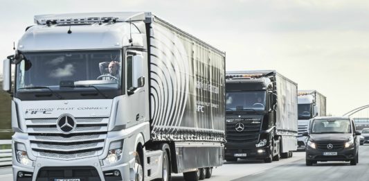 Highway Pilot Connect – Umreženi kamioni u konvoju za veću sigurnost i manju potrošnju goriva
