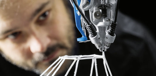 Festo Bionic Learning Network: Novi 3D Cocooner