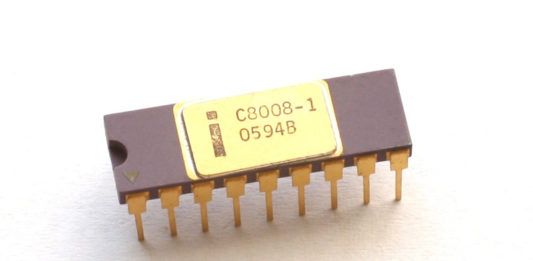 Razvoj prvih mikroprocesora do 64-bitnih