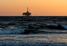 Pametne fabrike – Kompanije Halliburton i Microsoft žele da digitalizuju naftna polja