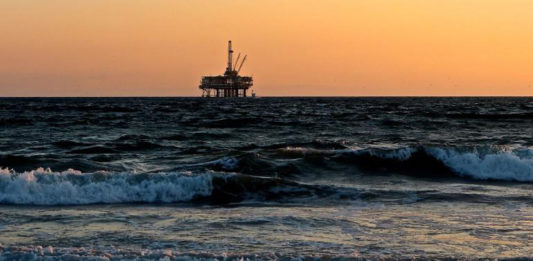 Pametne fabrike – Kompanije Halliburton i Microsoft žele da digitalizuju naftna polja