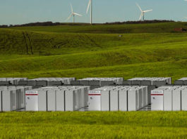 TESLA rešava energetski problem Južne Australije instalacijom sitema baterija kapaciteta 100 MW