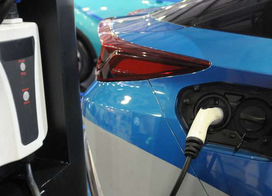 Nove baterije za električna vozila puniće se svega 10 minuta!