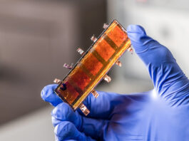 Visokoefikasne solarne ćelije u spreju Perovskite