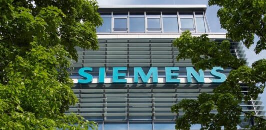 Kompanija Siemens će svojim zaposlenima podeliti 200 miliona evra u posebnoj COVID isplati