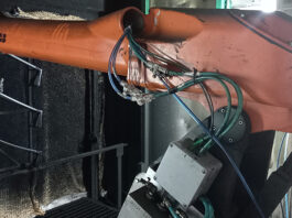 Programiranje robota ABB IRB580 u procesu farbanja keder gume u auto industriji