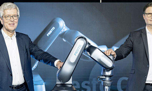 Prvi pneumatski kobot predstavila je kompanija FESTO – Počinje nova era saradnje ljudi i robota