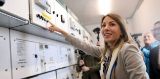 Počela sa radom solarna elekrana sa 17.980 panela u Lapovu